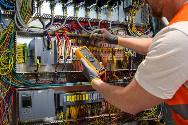 Best Best Electricians Near Me  in Saunders Lake, OR